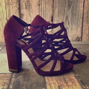 Block Heel BCBG Wine Suede Size 10